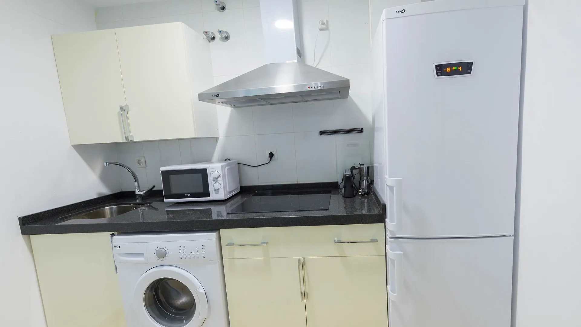 Apartamentos Tony Grupo Focsa Renting Cordoba