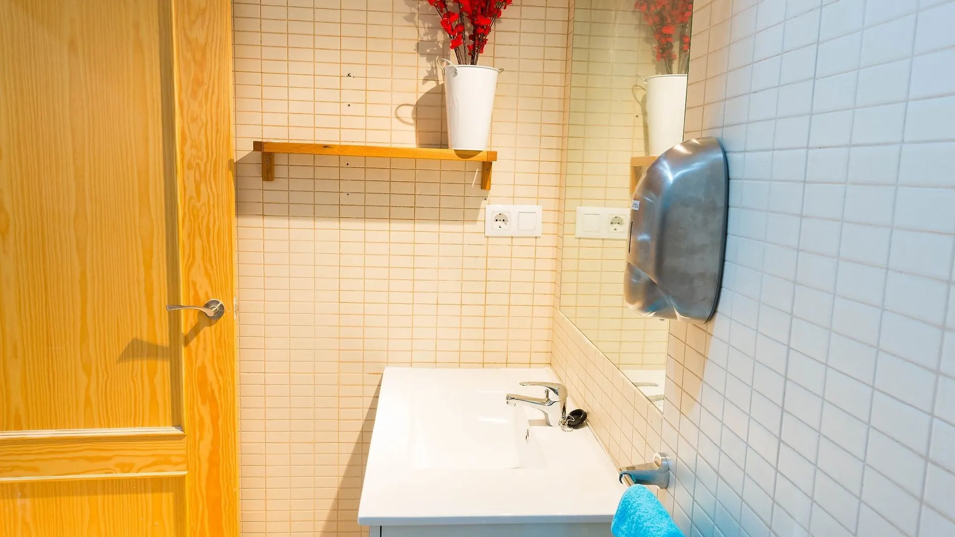 Apartamentos Tony Grupo Focsa Renting Córdoba